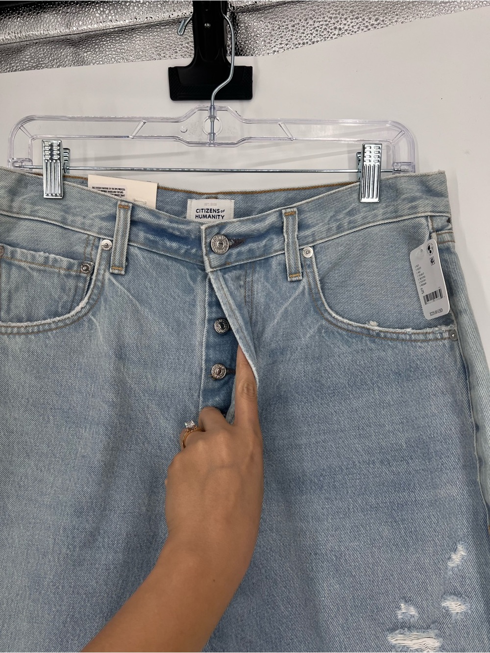 Citizens of Humanity Ayla Long Light Wash Distressed Denim Jean Shorts 28 NWT - Picture 3 of 10